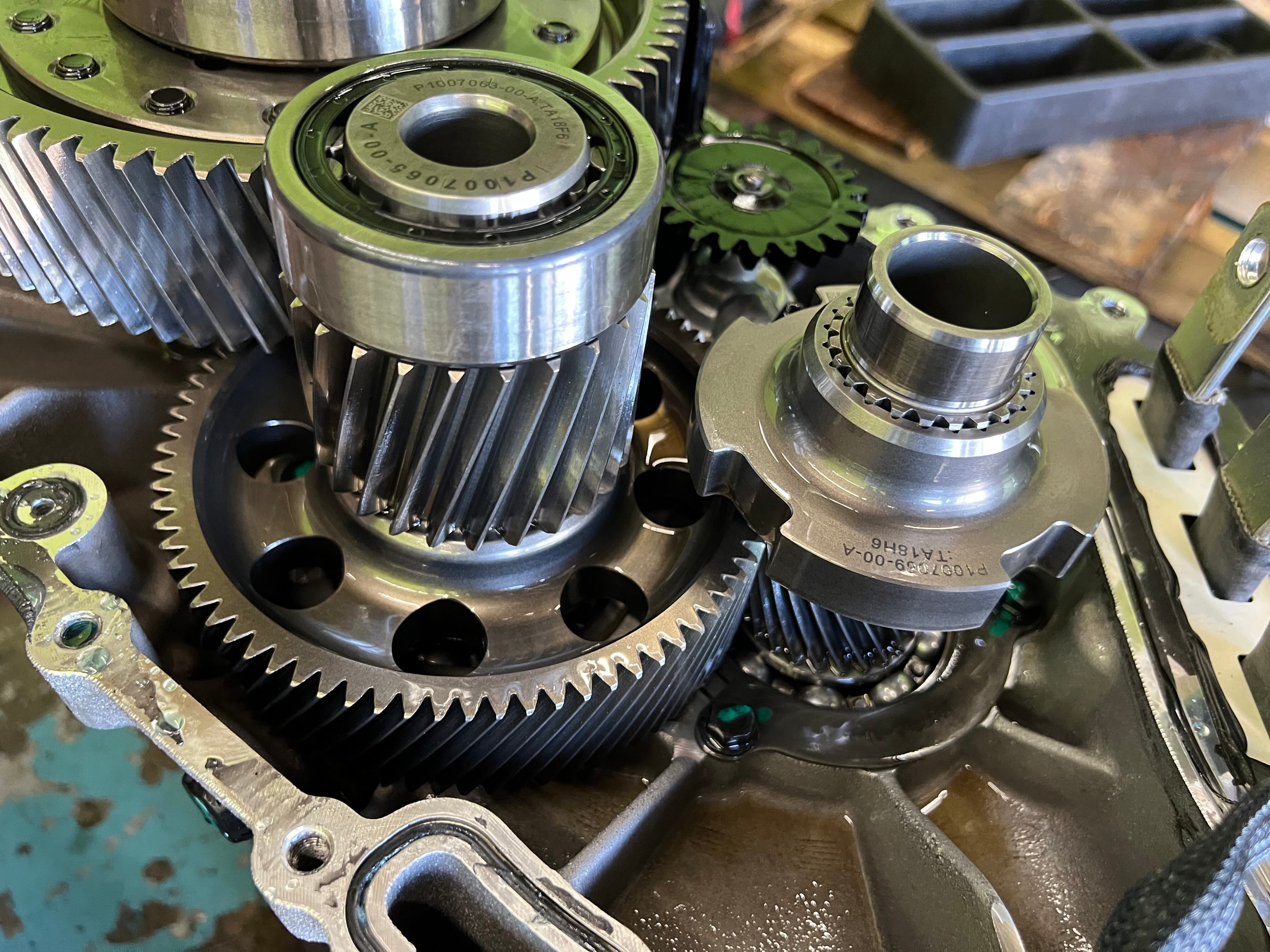 Tesla Motors and Drive Units Services: - Image 2